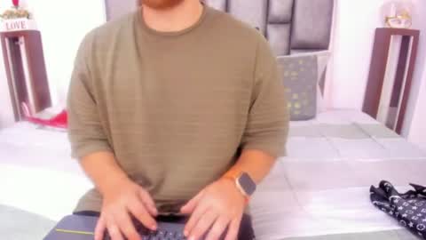 Snapshot of mitchbukanan chatting on August 5, 2026, 2:25 am mitchbukanan online show from August 5, 2026, 2:25 am