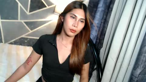 Snapshot of mitssuri_foxy chatting on March 6, 2025, 3:57 am Davey online show from March 6, 2025, 3:57 am