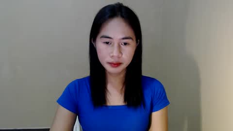 Mitsu online show from December 2, 2024, 7:49 pm