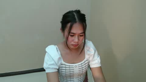Mitsu online show from February 13, 2025, 8:48 am