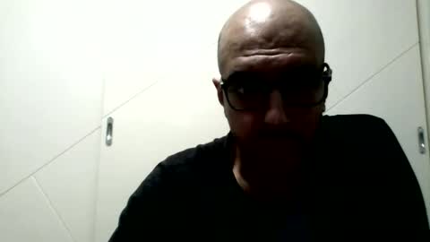 mivroxd online show from May 8, 2026, 3:17 pm