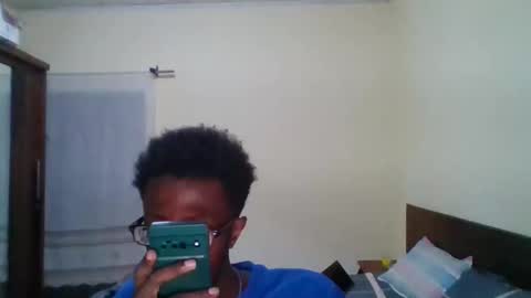 Snapshot of mixedboy_sexy chatting on October 22, 2025, 2:39 pm mixedboy_sexy online show from October 22, 2025, 2:39 pm