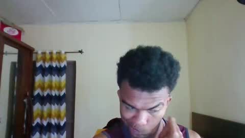 Snapshot of mixedboy_sexy chatting on January 14, 2026, 4:51 am mixedboy_sexy online show from January 14, 2026, 4:51 am