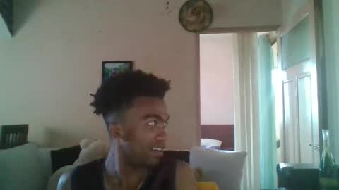 Snapshot of mixedboy_sexy chatting on April 6, 2026, 1:01 pm mixedboy_sexy online show from April 6, 2026, 1:01 pm