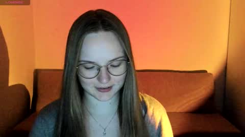 Miya online show from December 15, 2025, 5:50 pm