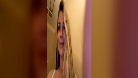 Snapshot of miya_shake chatting on June 20, 2026, 1:09 am Miya Nika online show from June 20, 2026, 1:09 am