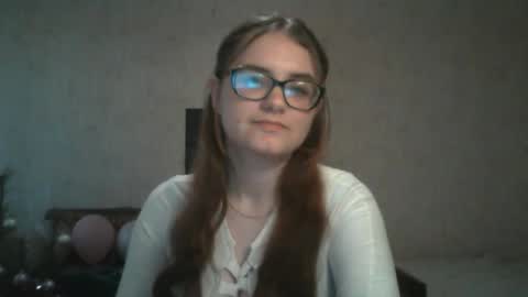 Milana online show from March 8, 2025, 7:05 am