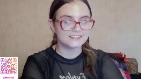 Milana online show from October 28, 2025, 11:14 am