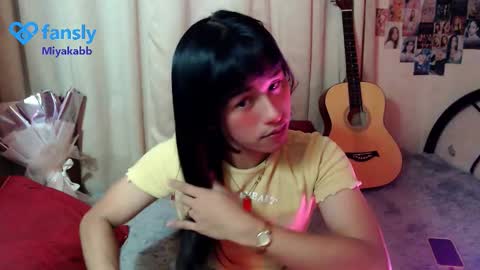 Miyakabebe online show from March 27, 2026, 8:26 am