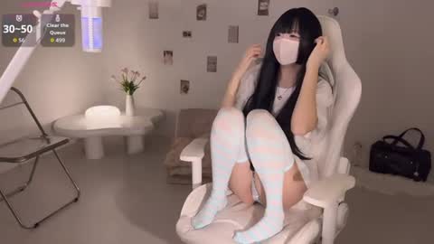 Miyu online show from June 26, 2026, 5:28 pm