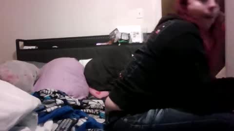 miztrezk online show from January 17, 2026, 2:27 am