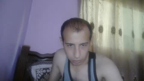 Snapshot of mj9800 chatting on January 7, 2026, 5:21 am mahmoud online show from January 7, 2026, 5:21 am