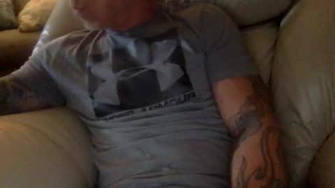 Snapshot of mjg175 chatting on May 30, 2026, 5:43 pm SexyRed online show from May 30, 2026, 5:43 pm