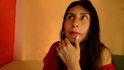 MoonLipson online show from December 1, 2024, 4:29 pm