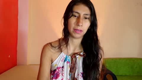 MoonLipson online show from December 4, 2024, 1:53 pm