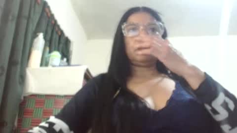 kelly online show from March 9, 2025, 1:46 am