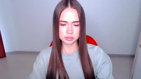 Snapshot of mmm_bananaa_ chatting on October 10, 2025, 10:03 am Beata online show from October 10, 2025, 10:03 am