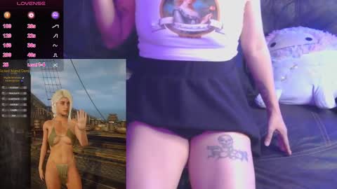 minaDarling online show from September 14, 2025, 5:28 am