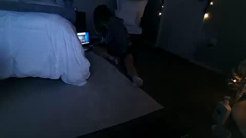 Angel online show from December 9, 2024, 9:49 am