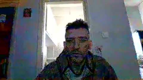 mmpempis81 online show from October 26, 2025, 5:24 am