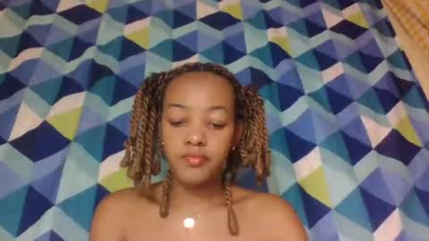 mmyriame online show from July 12, 2026, 11:34 am