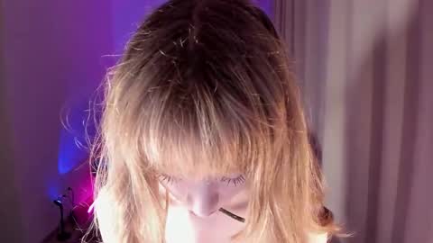 mnepohhh online show from January 6, 2026, 3:27 pm