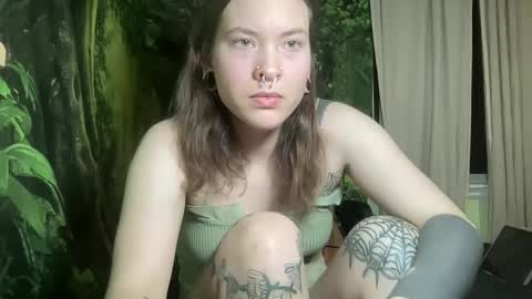 Misty online show from February 25, 2025, 3:52 am