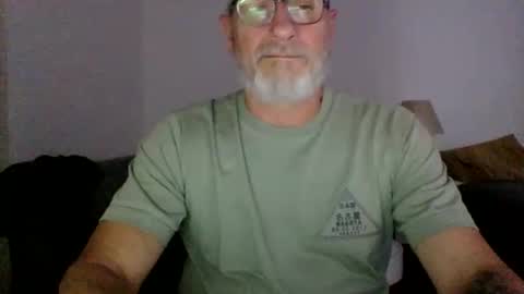 Snapshot of moamale chatting on March 4, 2026, 5:13 am moamale online show from March 4, 2026, 5:13 am