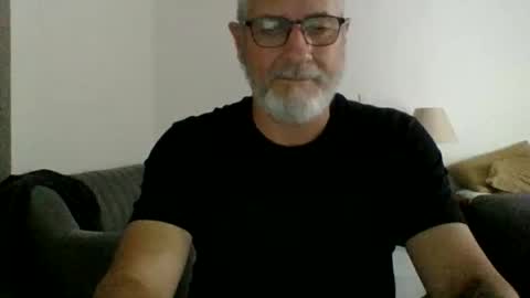 Snapshot of moamale chatting on March 13, 2026, 3:46 am moamale online show from March 13, 2026, 3:46 am