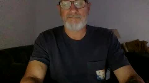 Snapshot of moamale chatting on March 26, 2026, 4:40 am moamale online show from March 26, 2026, 4:40 am