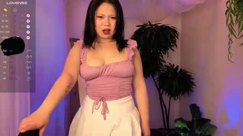 Snapshot of moana_light chatting on October 3, 2025, 2:30 am hey meet with me online show from October 3, 2025, 2:30 am