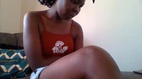 moandollars online show from November 5, 2025, 10:15 am