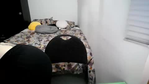 Sam online show from December 18, 2025, 2:50 am