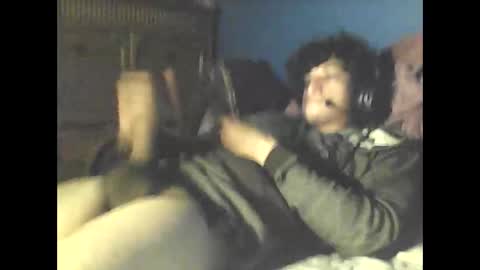 mochaandcreme online show from October 20, 2025, 11:43 am