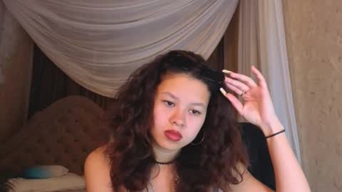 Snapshot of moco_choco chatting on September 17, 2025, 1:29 am moco_choco online show from September 17, 2025, 1:29 am