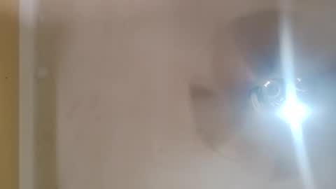 Snapshot of modelo_web18 chatting on February 18, 2026, 2:57 pm camilo online show from February 18, 2026, 2:57 pm