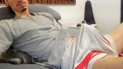 DigBreed online show from April 9, 2026, 11:37 am