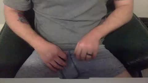 Snapshot of modifiedcanuck chatting on January 16, 2025, 9:40 pm MODifiedCanuck online show from January 16, 2025, 9:40 pm