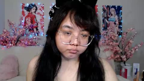 Snapshot of moertomlly chatting on July 21, 2026, 4:37 am Molly online show from July 21, 2026, 4:37 am