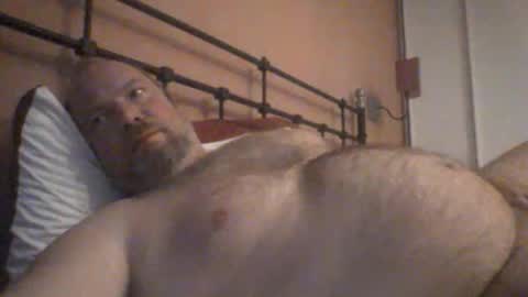 mofu781s online show from November 28, 2025, 3:25 pm