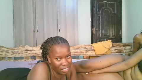 Snapshot of moh_sexy chatting on September 12, 2025, 7:52 am Moh online show from September 12, 2025, 7:52 am
