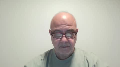 mohd2405196122 online show from February 16, 2025, 4:42 am