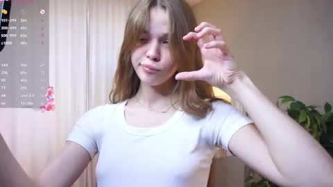 Laura online show from September 19, 2025, 11:00 am