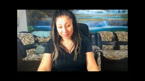 moistmady online show from November 10, 2025, 2:38 pm