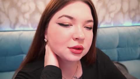 Rosa online show from December 4, 2025, 9:23 pm