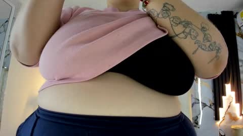 Hey Guys  Im Mollie online show from October 11, 2025, 12:47 pm