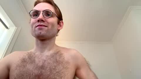 Snapshot of molliter chatting on May 20, 2026, 12:22 pm molliter online show from May 20, 2026, 12:22 pm