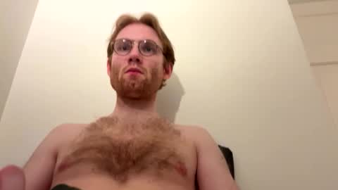 Snapshot of molliter chatting on May 27, 2026, 11:35 pm molliter online show from May 27, 2026, 11:35 pm