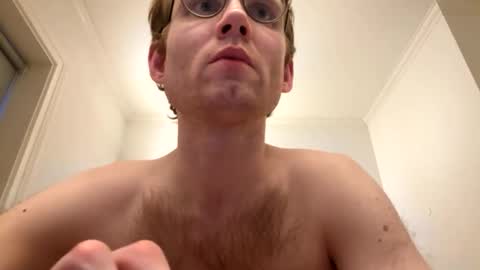 Snapshot of molliter chatting on June 3, 2026, 12:46 am molliter online show from June 3, 2026, 12:46 am