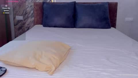 Molly online show from February 2, 2026, 6:45 am